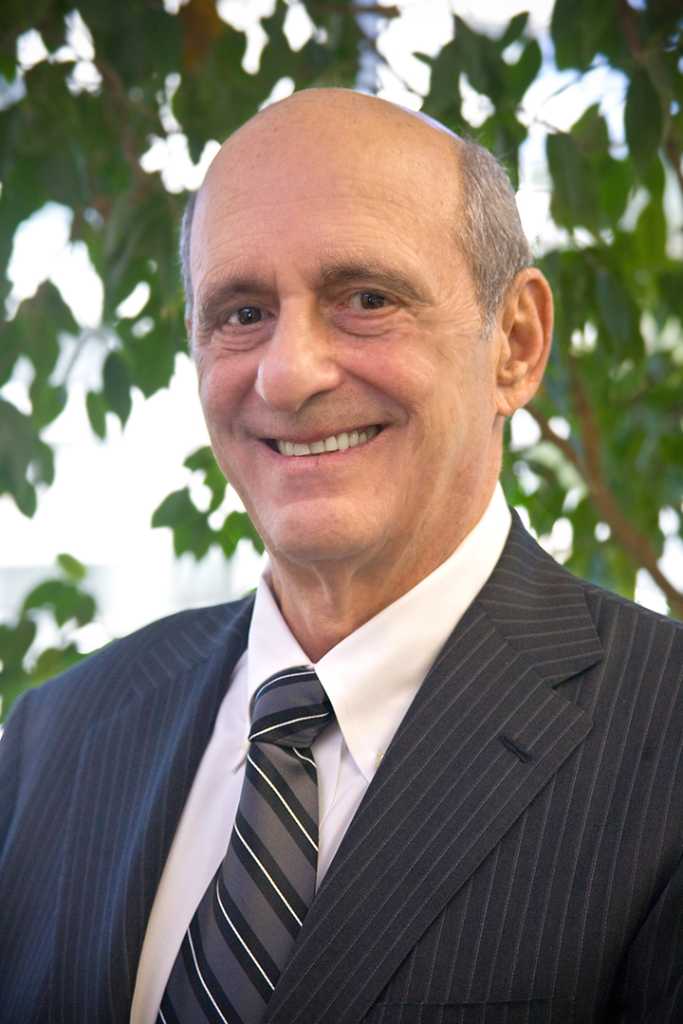 headshot of Ronald Katz
